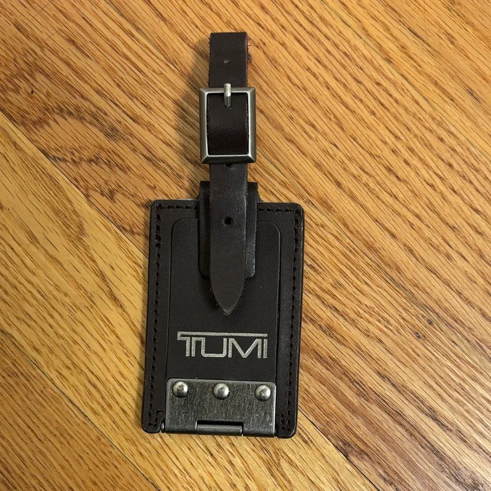 TUMI Black Leather Luggage Tag